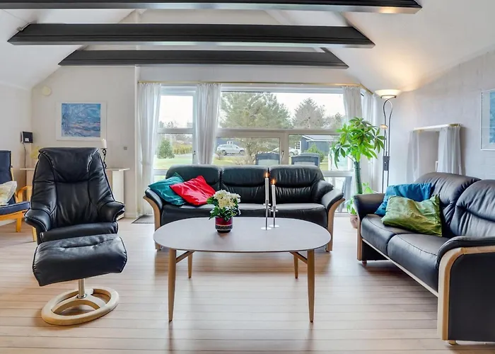 Swening - 2-1km From The Sea By Interhome *