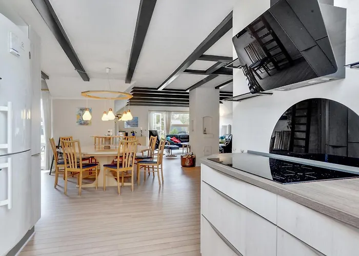 Swening - 2-1km From The Sea By Interhome *