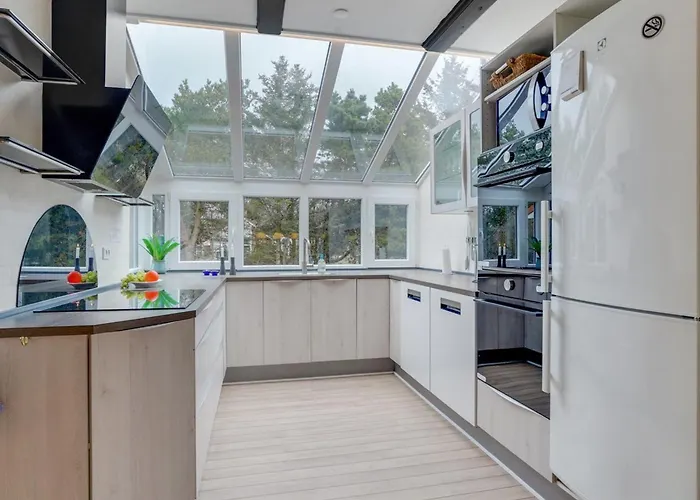 Semesterbostad Swening - 2-1km From The Sea By Interhome